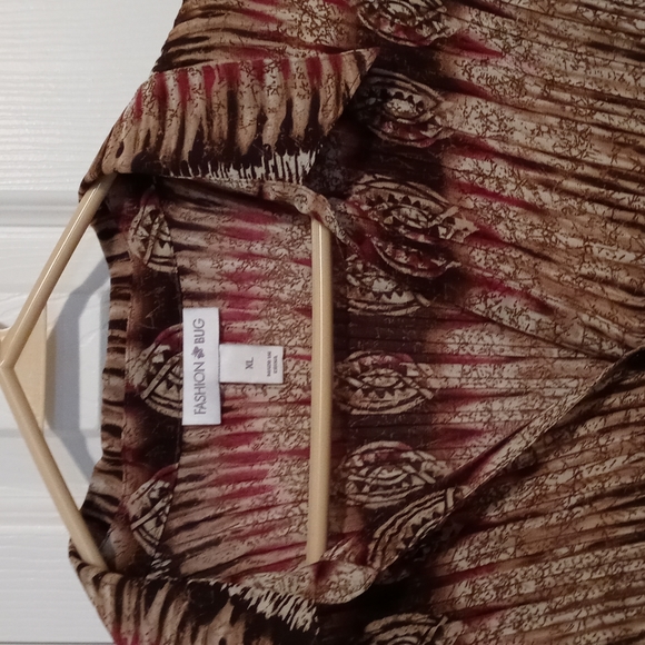 LAST CHANCE Long sleeve crinkled top - Picture 2 of 5